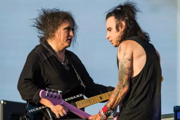 Simon Gallup zurück: The-Cure-Bassist wieder auf der Bühne