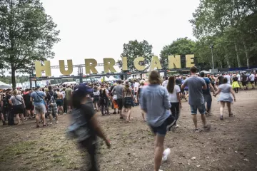 Hurricane 2026: Hitze-Gewitter am Morgen – Blitz schlägt in Wald ein
